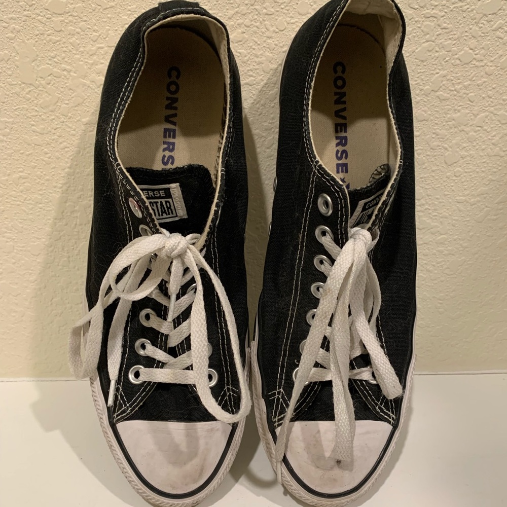 Black converse